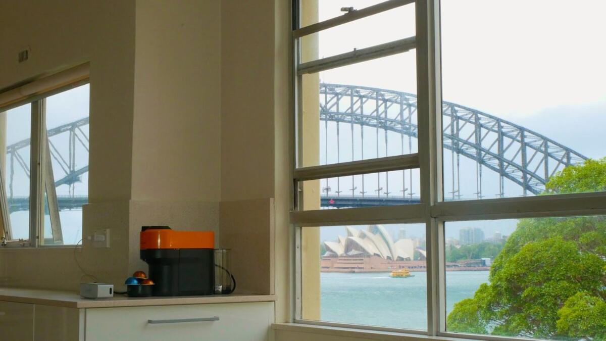 The Landmark Waterfront Paradise Apartment Sydney