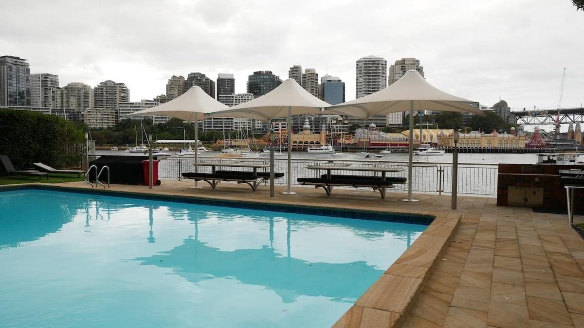 The Landmark Waterfront Paradise Apartment Sydney